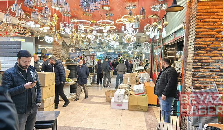 Avize dükkanında silahlı saldırıya uğrayan Nizamettin, hayatını kaybetti