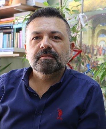 Prof. Dr. Karabekiroğlu: Ergenlik sadece fiziksel değişim dönemi değildir