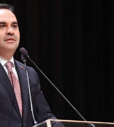 Bakan Kacır: Girişimlerimizi küresel sahnede destekliyoruz