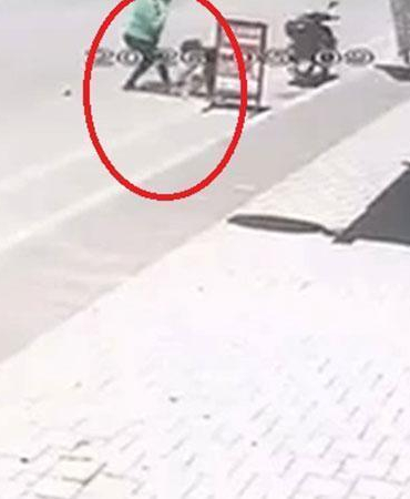 Çocuğunu sokakta darbeden anne, adli kontrolle serbest bırakıldı