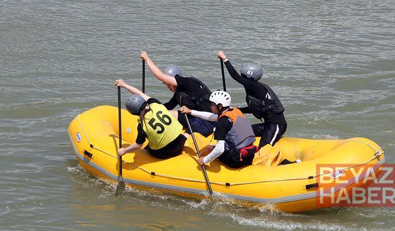 Murat Nehri’nde rafting şampiyonası sona erdi