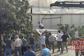 Öğrenci servis minibüsü bahçeye devrildi: 6 yaralı