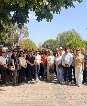 Özel İtalyan Lisesi’nde grev 100’üncü gününde; velilerden çözüm çağrısı yapıldı