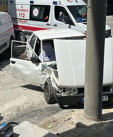Kaza yapan ehliyetsiz sürücü ve araç sahibine toplam 80 bin lira ceza