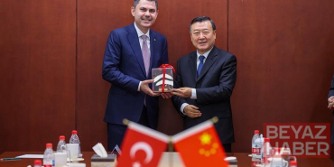 Bakan Kurum, Çin