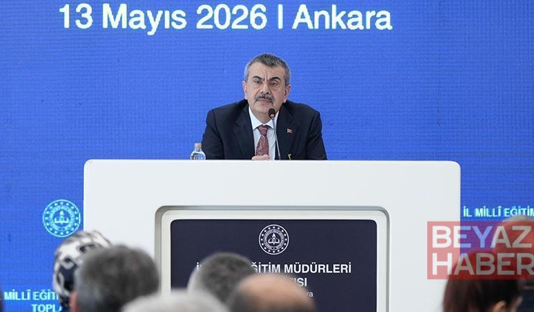 Bakan Tekin, il milli eğitim müdürleriyle bir araya geldi