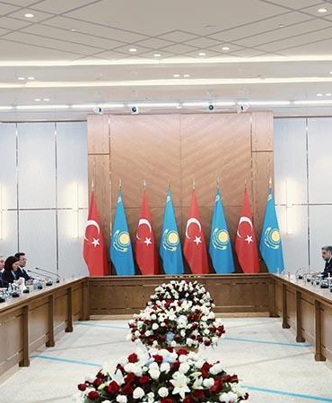 Bakan Bolat: Kazakistan ile ticaret hacmimizi 15 milyar dolar hedefine ulaştırmak için çalışmalarımızı sürdüreceğiz