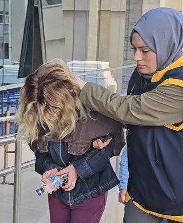 Ev sahibi olma vaadiyle vatandaşları dolandıran çift yakalandı
