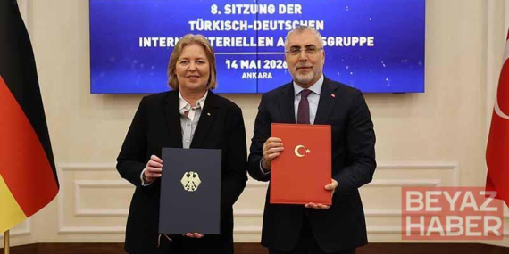 Bakan Işıkhan, Alman mevkidaşı Bas ile bir araya geldi