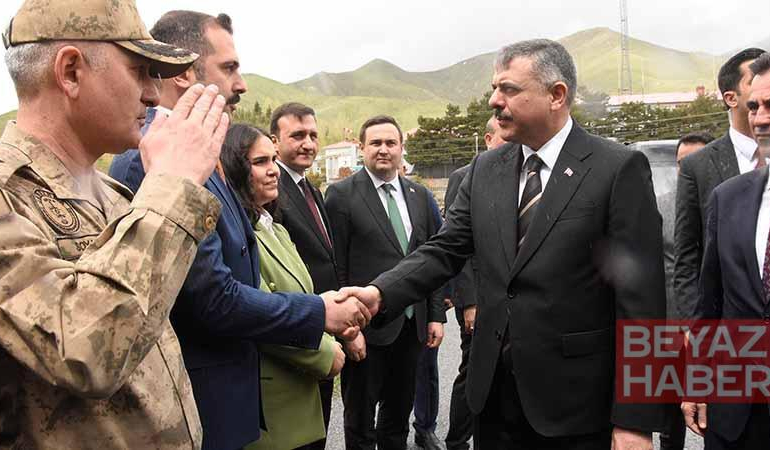 Bakan Çiftçi, Bitlis’te