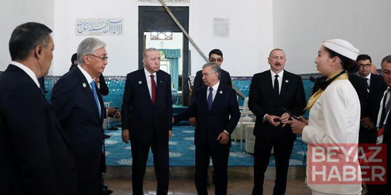 Cumhurbaşkanı Erdoğan, Türkistan’da kültürel gezi programına katıldı