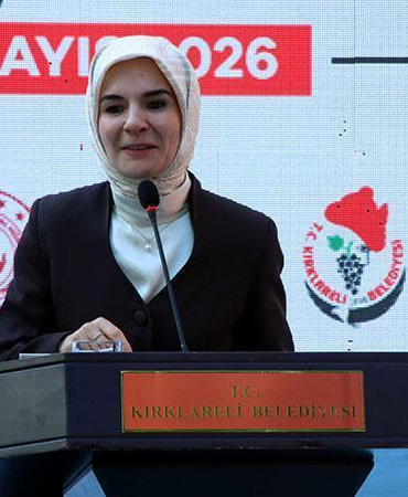 Bakan Göktaş: Hedefimiz engelli bireylerin hayatını kolaylaştıran, ailelere destek olan hizmetleri daha da yaygınlaştırmak