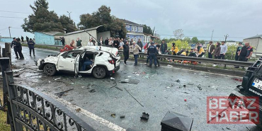 Takla atan cip, karşı şeritteki başka bir cipin üzerine düştü: 1 ölü, 7 yaralı