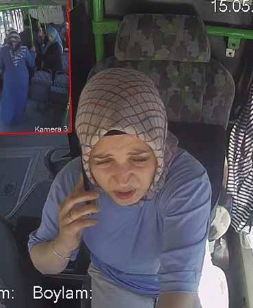 Baygınlık geçiren yolcuyu güzergahını değiştirip, hastaneye yetiştirdi