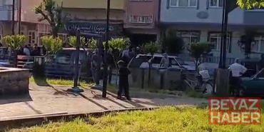 Sokak ortasında tabanca ile vurulan kadın, berber dükkanına sığındı