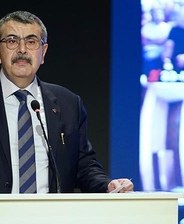 Bakan Tekin,