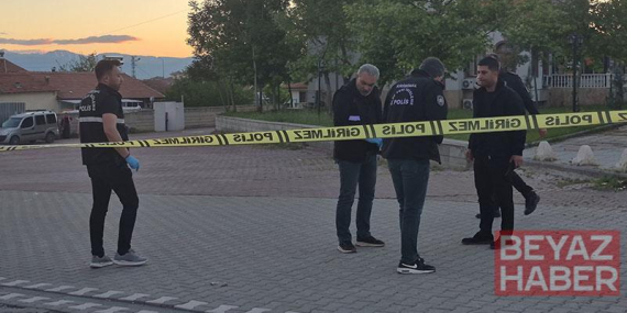 Sanal medyada tartışıp, parkta kavga ettiler: 1 yaralı