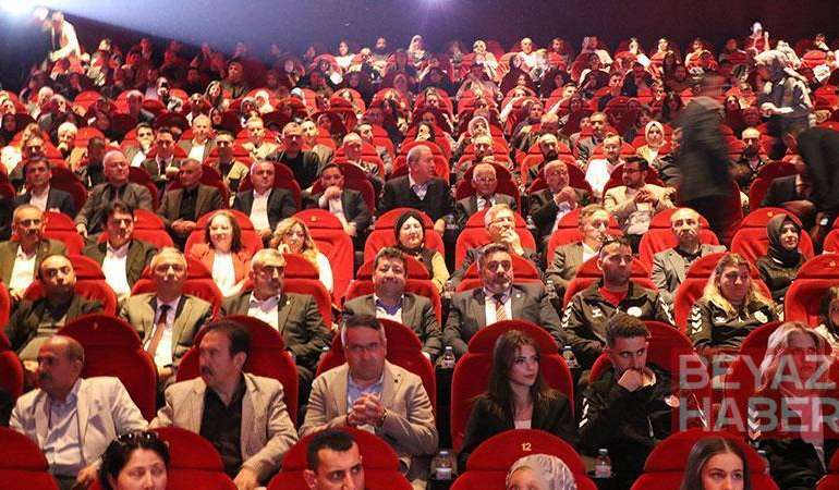 Kayseri’de ‘Bir Adam Yaratmak’ filminin galası yapıldı