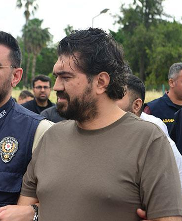Adana merkezli yasa dışı bahis operasyonu şüphelileri, adliyeye sevk edildi