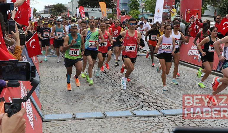 Samsun’da 19 Mayıs Yarı Maratonu koşuldu