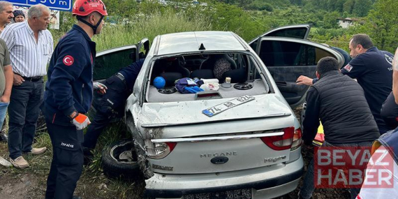 TIR, otomobille çarpıştıktan sonra devrildi: 6 yaralı