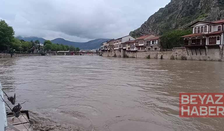 Amasya’da eğitime 1 gün ara verildi
