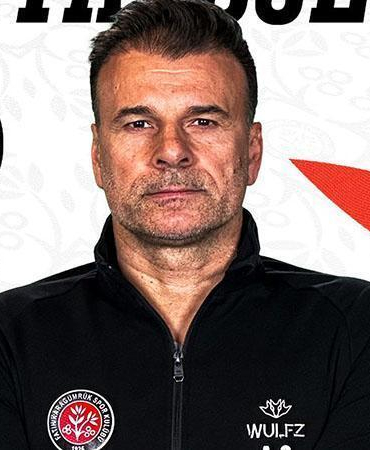 Fatih Karagümrük, teknik direktör Aleksandar Stanojevic ile sözleşme yeniledi