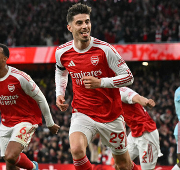 Arsenal, Premier Lig'de şampiyonluğa çok yakın!