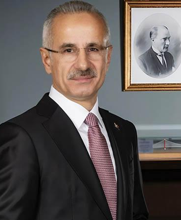 Bakan Uraloğlu: Otobüs işletmecilerine yönelik denetimler artırılacak