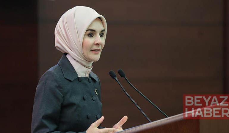 Bakan Göktaş: Sosyal medya yönetmeliğini 6 ay içinde hayata geçireceğiz