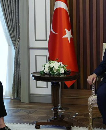 Cumhurbaşkanı Erdoğan, milli basketbolcu Şengün