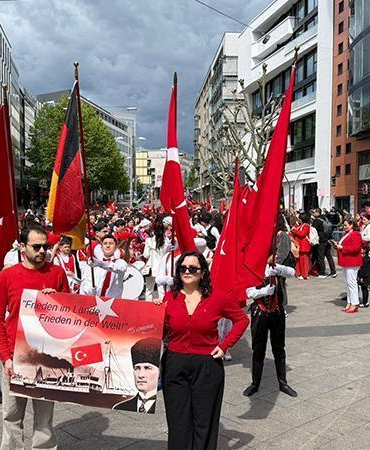 Stuttgart’ta ‘Tarihi Türk Günleri’ ve 19 Mayıs coşkusu