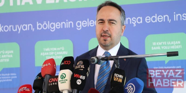 Bakan Yardımcısı Demiralp: Van Gölü kıyı şeridi 2 milyon metreküp balçıktan arındırıldı