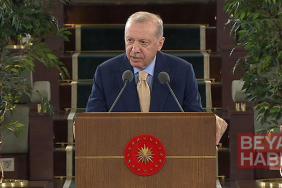 Cumhurbaşkanı Erdoğan: Gençlerimizle kol kola, omuz omuza yürümeyi sürdüreceğiz