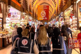 Kurban Bayram öncesi Mısır Çarşısı