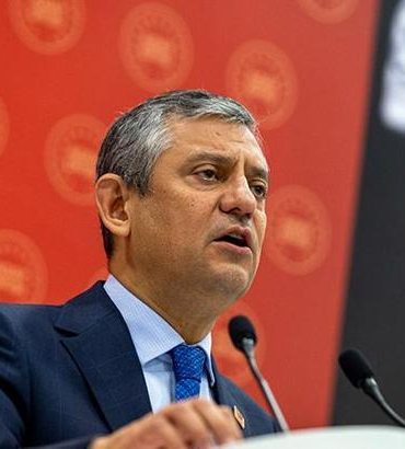 Özgür Özel hakkında 300 bin lira manevi tazminat kararı