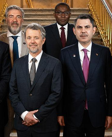 Bakan Kurum, Danimarka Kralı Frederik tarafından kabul edildi