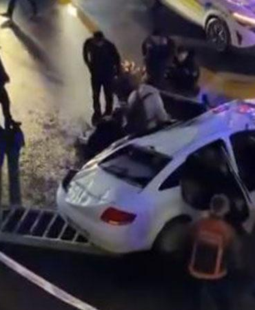 Ankara’da kontrolden çıkan otomobil Sıhhiye Köprüsü