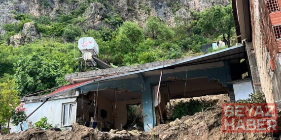 SON DAKİKA... Hatay'da sağanak nedeniyle ev çöktü: 1 can kaybı