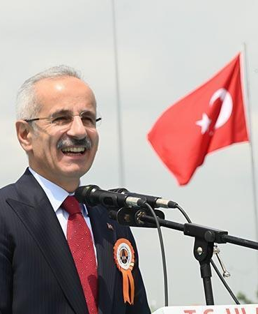 Bakan Uraloğlu: Nissibi Köprüsü ile zamandan ve akaryakıttan 5,9 milyar lira tasarruf sağlandı