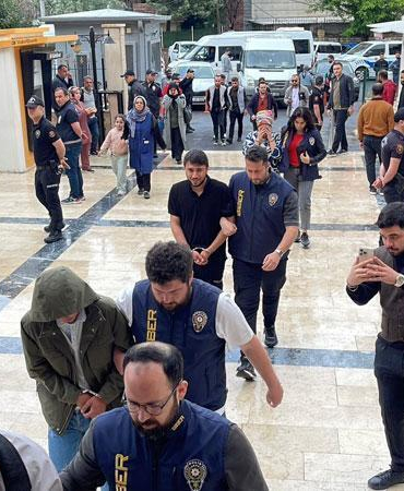 Şanlıurfa merkezli yasa dışı bahis operasyonunda 17 tutuklama