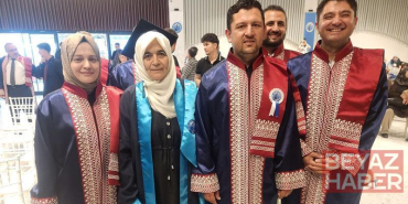 65 yaşında üniversiteden mezuniyet sevinci yaşadı