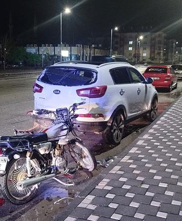 Motosiklet park halindeki cipe çarptı: 1 ölü, 1 yaralı