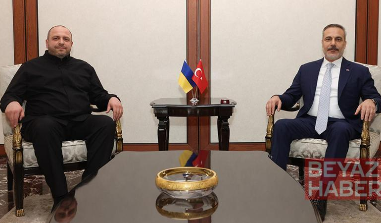 Bakan Fidan, Ukrayna Ulusal Güvenlik ve Savunma Konseyi Sekreteri Rustem Umerov ile görüştü