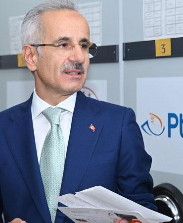 Bakan Uraloğlu: Posta kargosu gönderilerinin yüzde 82