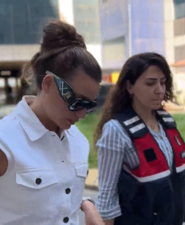 Oyuncu Serenay Sarıkaya serbest bırakıldı