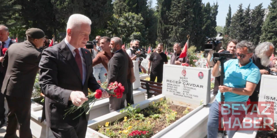 Vali Gül, Edirnekapı Şehitliği
