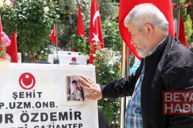 Gaziantep’te şehitlik ve mezarlıklarda ziyaretçi yoğunluğu