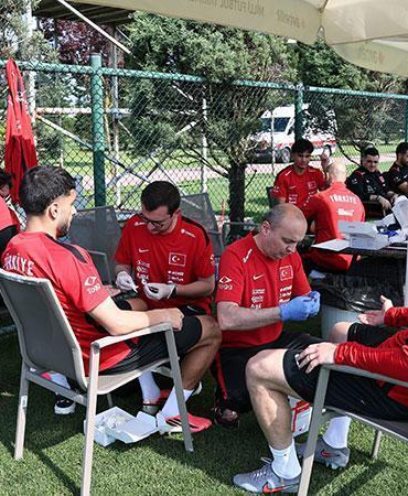A Milli Futbol Takımı, dayanıklılık testinden geçti