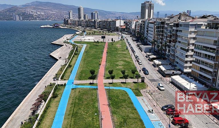 İzmir’de Kordon boş kaldı